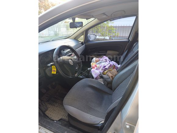 Sahibinden Fiat Linea 1.3 Multijet Active 2009 Model 