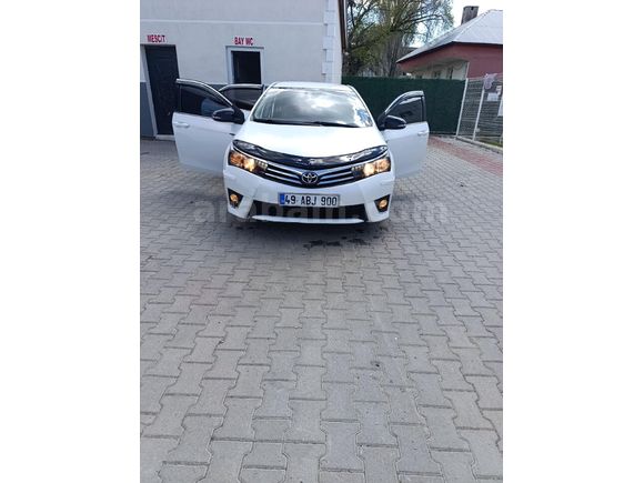 Sahibinden Toyota Corolla 1.4 D-4D Advance 2015 Model