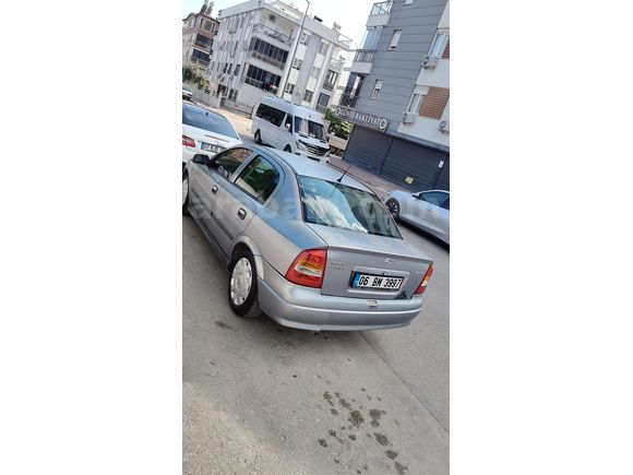 Öğretmenden Boyasız, Opel Astra 1.4 Classic 2008 Model