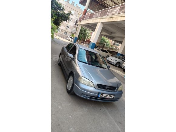 Öğretmenden Boyasız, Opel Astra 1.4 Classic 2008 Model