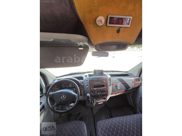 2009 model 14+1 mercedes sprinter