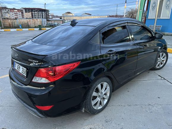 Sahibinden Hyundai Accent Blue 1.4 CVVT Mode Plus 2012 Model