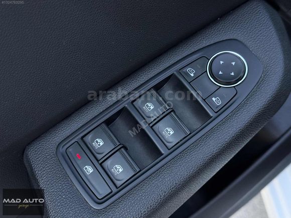 *MAD AUTO*2024 RENAULT CLİO 1.0 TCE EQUİLİBRE 69.000 KM