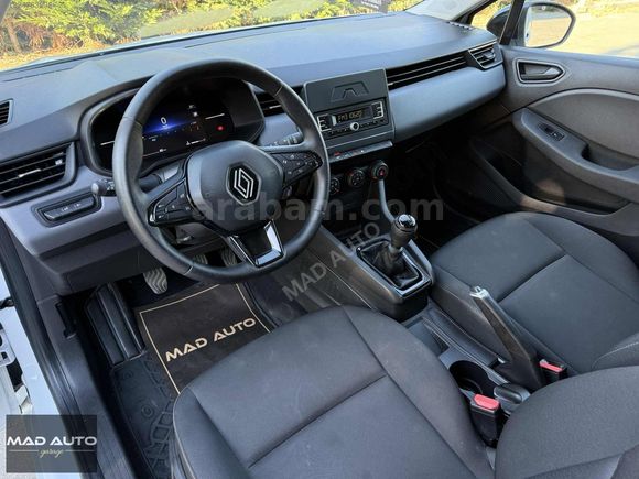 *MAD AUTO*2024 RENAULT CLİO 1.0 TCE EQUİLİBRE 69.000 KM