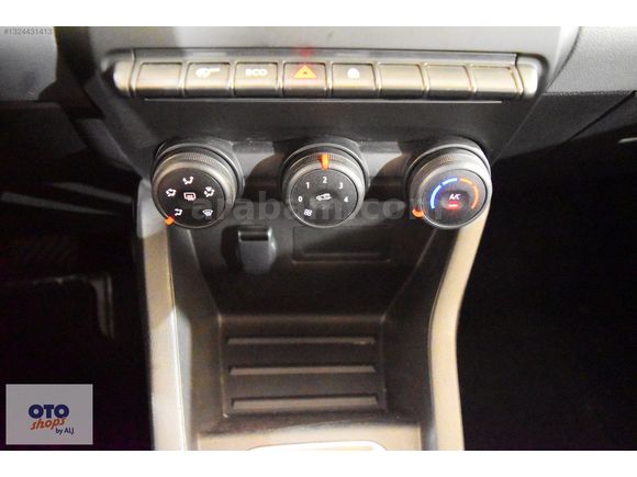 Renault Clio 1.0 Tce Equilibre X-Tronic 90HP - 2024