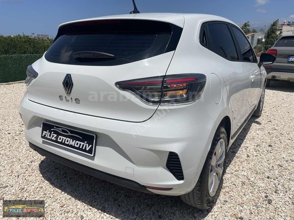 2024 Hatasız Boyasız Tramersiz Yeni Clio