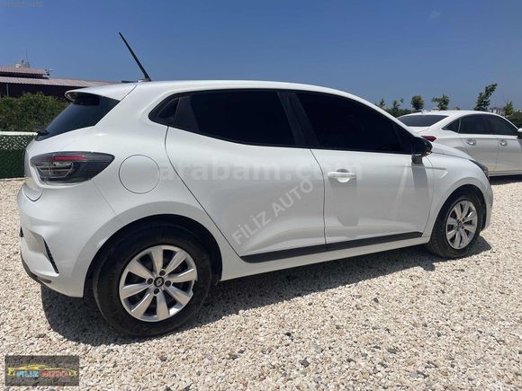 2024 Hatasız Boyasız Tramersiz Yeni Clio