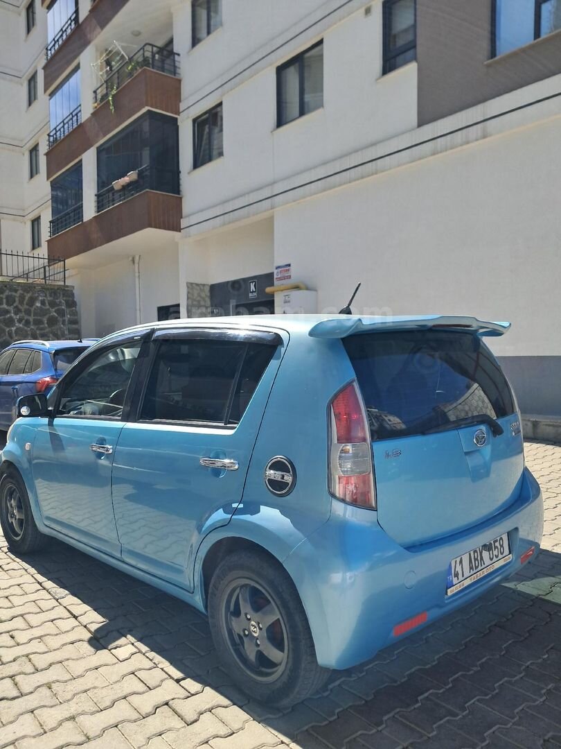 Sahibinden Daihatsu Sirion 1.3 2006 Model Trabzon 225.000 km Mavi 7