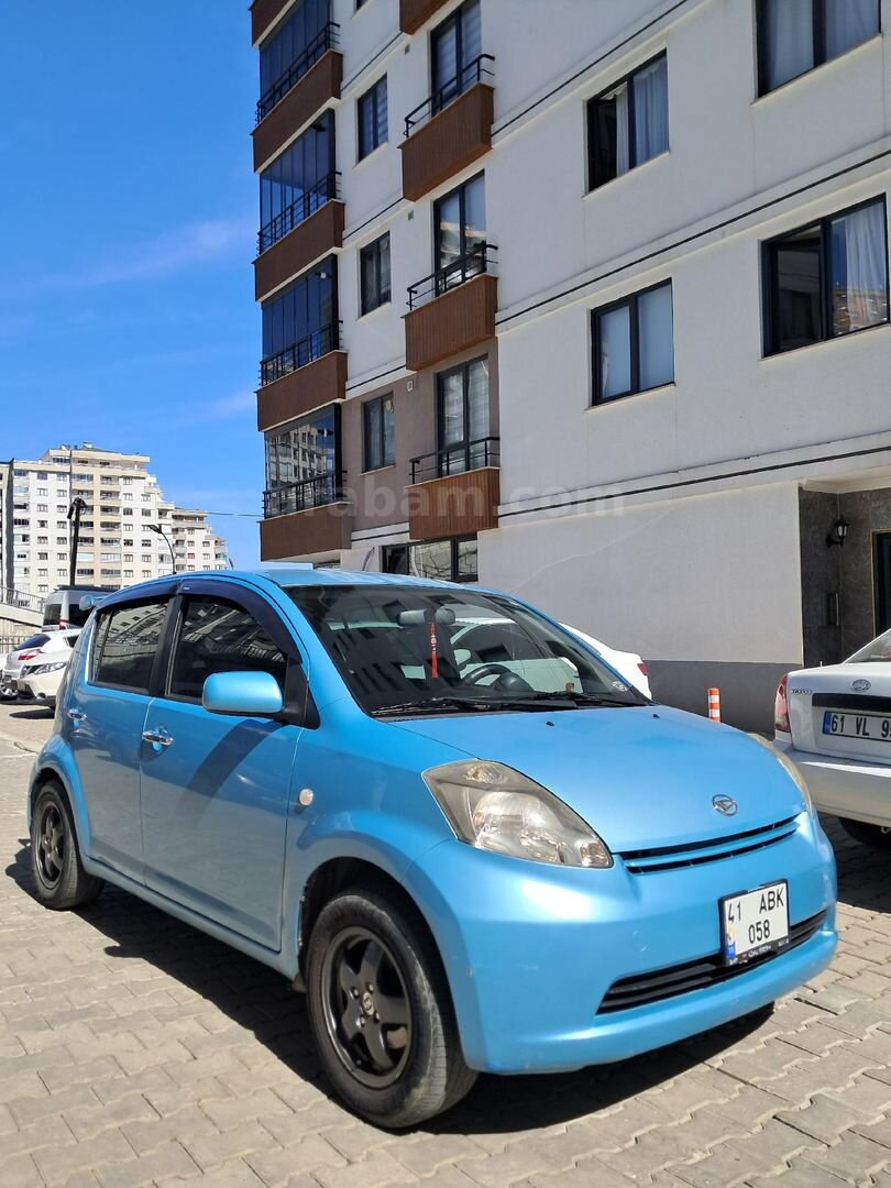 Sahibinden Daihatsu Sirion 1.3 2006 Model Trabzon 225.000 km Mavi 2