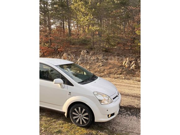 Sahibinden Toyota Corolla 1.6 Verso 2004 Model 