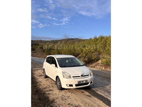 Sahibinden Toyota Corolla 1.6 Verso 2004 Model 