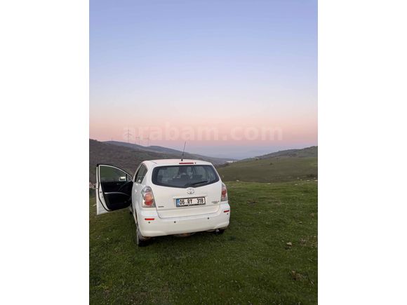 Sahibinden Toyota Corolla 1.6 Verso 2004 Model 