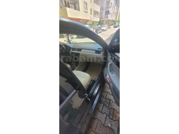 Sahibinden Skoda Rapid 1.6 CR TDI Elegance 2014 Model