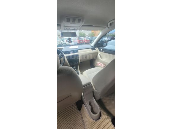 Sahibinden Skoda Rapid 1.6 CR TDI Elegance 2014 Model