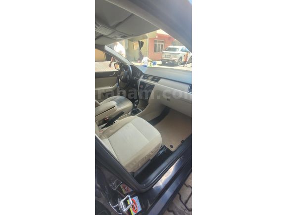 Sahibinden Skoda Rapid 1.6 CR TDI Elegance 2014 Model