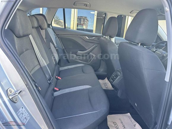 2025 MODEL SKODA SCALA HAYALET NAVİGASYN XENON LED