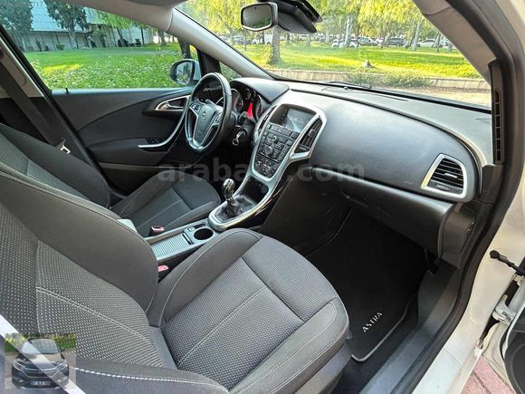 MT OTOMOTİVDEN BAKIMLI ASTRA J