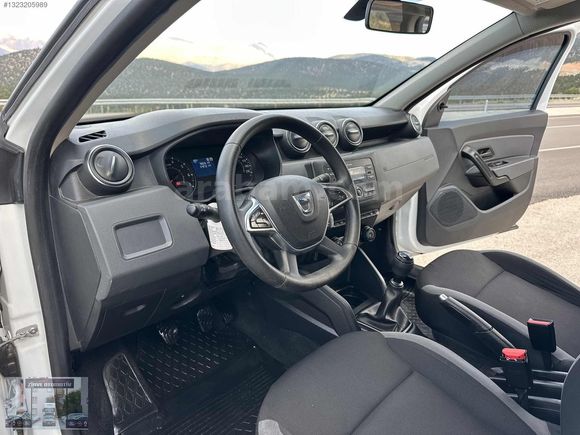 _2021_4x4_DACİA_DUSTER_78_BİN_KM'DE_MASRAFSIZ_