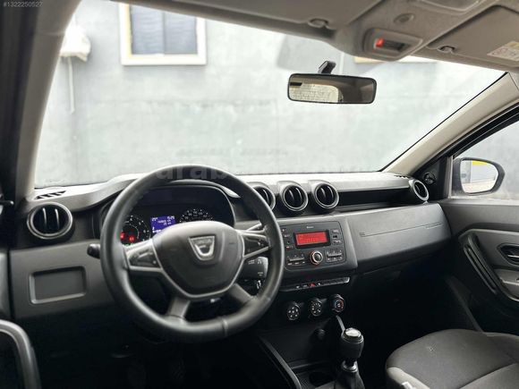 2020 DUSTER 4*2 COMFORT BLUE DCİ TEK PARÇA BOYA HARİCİ BOYASIZ