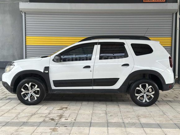 2020 DUSTER 4*2 COMFORT BLUE DCİ TEK PARÇA BOYA HARİCİ BOYASIZ