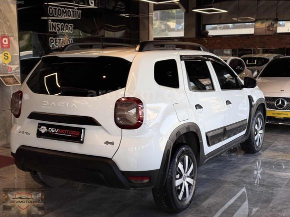 DEV MOTORS'TAN 2022 DACİA DUSTER ESSENTİAL 4X4 G.GÖRÜŞ BOYASIZZ
