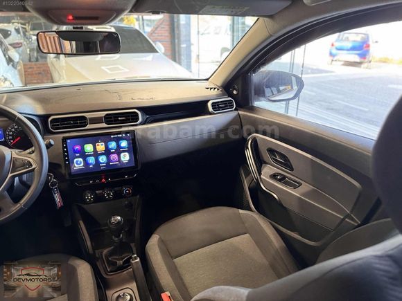 DEV MOTORS'TAN 2022 DACİA DUSTER ESSENTİAL 4X4 G.GÖRÜŞ BOYASIZZ