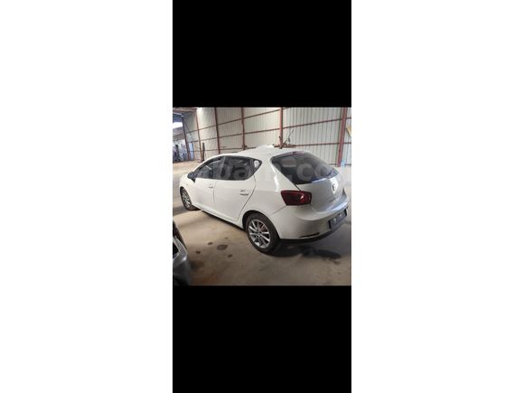 Sahibinden Seat Ibiza 1.4 Reference 2011 Model Antalya 126.228 km Beyaz 0542 715 21 30