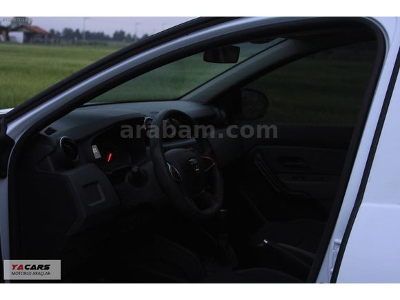 YACARS | 2021 DUSTER 4X4 HATASIZ DEĞİŞENSİZ 110BİNKM