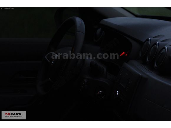 YACARS | 2021 DUSTER 4X4 HATASIZ DEĞİŞENSİZ 110BİNKM