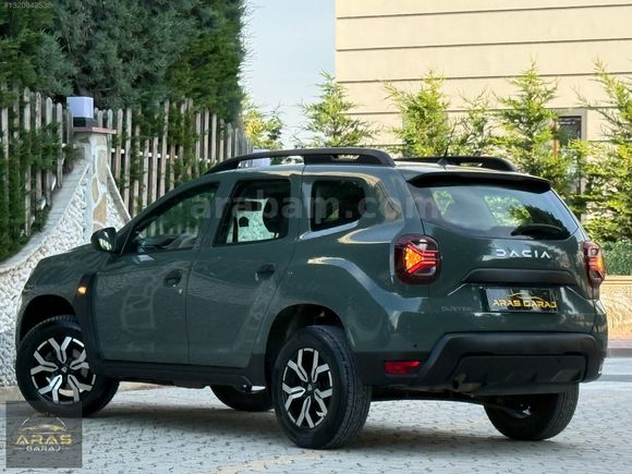 Aras Garaj Hatasız Boyasız 2023 1.5 Blue Dci 4X2 Dacia Duster