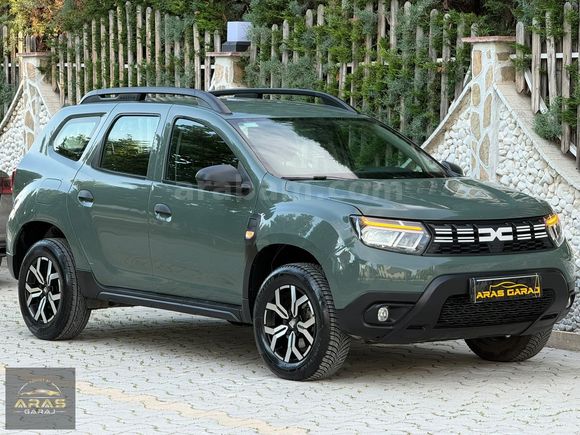Aras Garaj Hatasız Boyasız 2023 1.5 Blue Dci 4X2 Dacia Duster