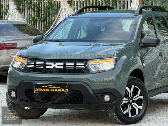 Aras Garaj Hatasız Boyasız 2023 1.5 Blue Dci 4X2 Dacia Duster