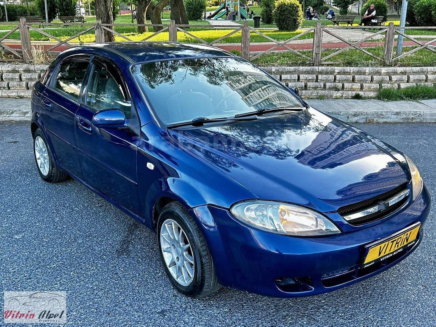 Galeriden Chevrolet Lacetti 1.4 SX 2005 Model İstanbul 295.000 km Lacivert 5