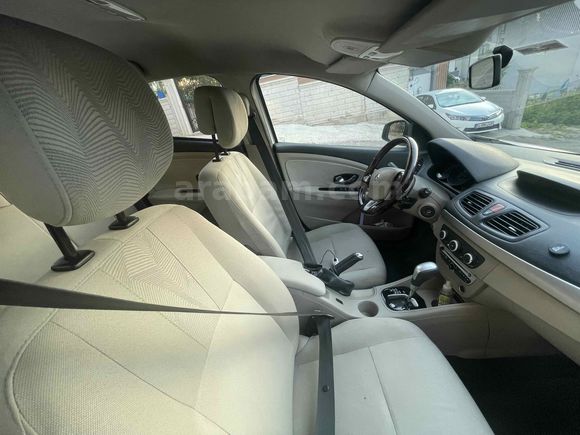Sahibinden Renault Fluence 1.6 Dynamique 2010 Model 