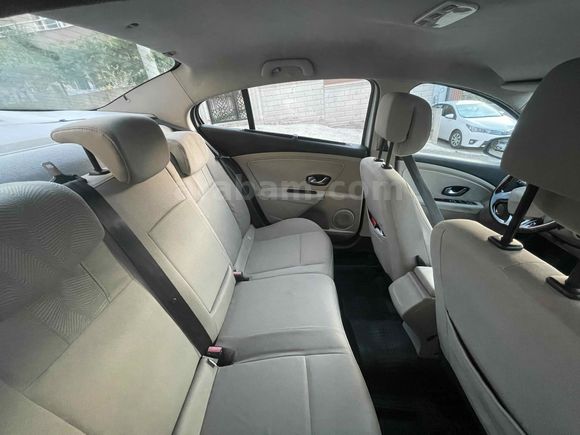 Sahibinden Renault Fluence 1.6 Dynamique 2010 Model 