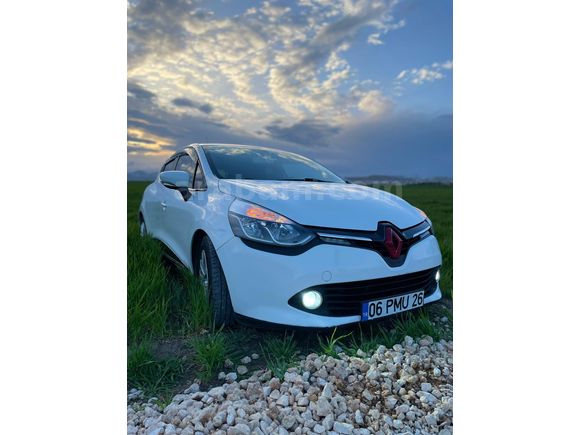 Sahibinden Renault Clio 1.2 Joy 2014 Model  168.000 km Beyaz