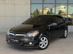 **DEĞİŞENSİZ*2012*MODEL*185.000'KM*ESSENTİA KONFOR*LPG*ASTRA-H**