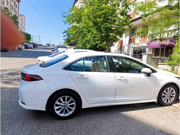 Sahibinden Toyota Corolla 1.5 Dream X-Pack 2023 Model