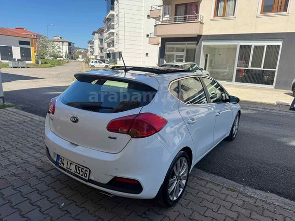 Sahibinden Kia Ceed 1.6 CRDi Concept Plus 2014 Model 