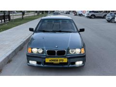 1997 BMW 3.18İS OTOMATİK LANSMAN RENK