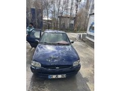 Sahibinden Ford Escort 1.6 CLX 1996 Model 