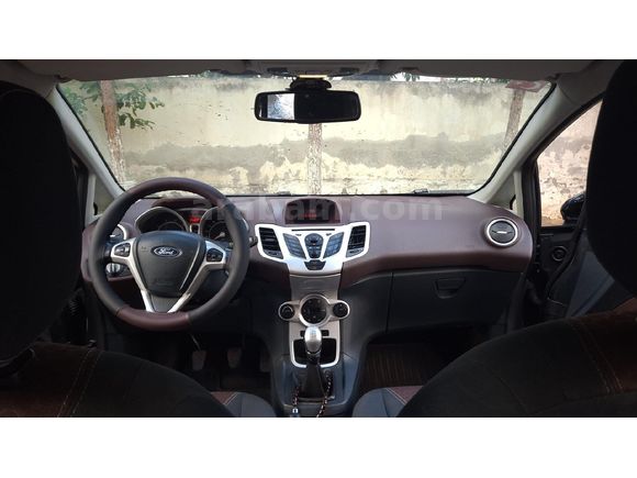 2012 Ford Fiesta 1.4 Titanium