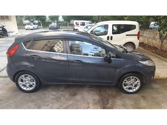 2012 Ford Fiesta 1.4 Titanium