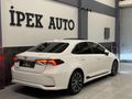 İPEK AUTO / Corolla 1.5 Flame X-Pack / BOYASIZ / SUNROOF / LED