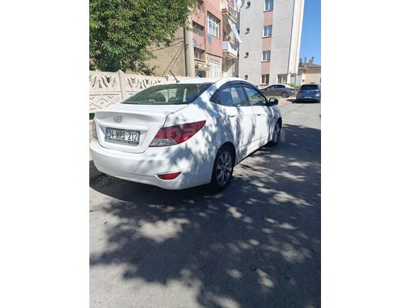 Sahibinden Hyundai Accent Blue 1.4 CVVT Mode 2016 Model