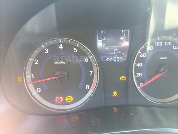Sahibinden Hyundai Accent Blue 1.4 CVVT Mode 2016 Model