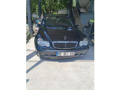 Sahibinden Mercedes - Benz C 200 CDI Classic 2001 Model  270.000 km Lacivert