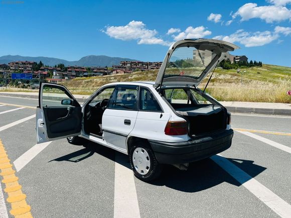 OPEL ASTRA 1.6 16 VALF ECOTECH TEMİZ MASRAFSIZ