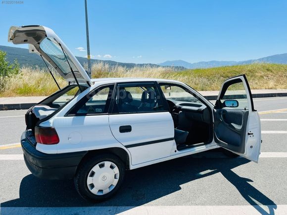 OPEL ASTRA 1.6 16 VALF ECOTECH TEMİZ MASRAFSIZ