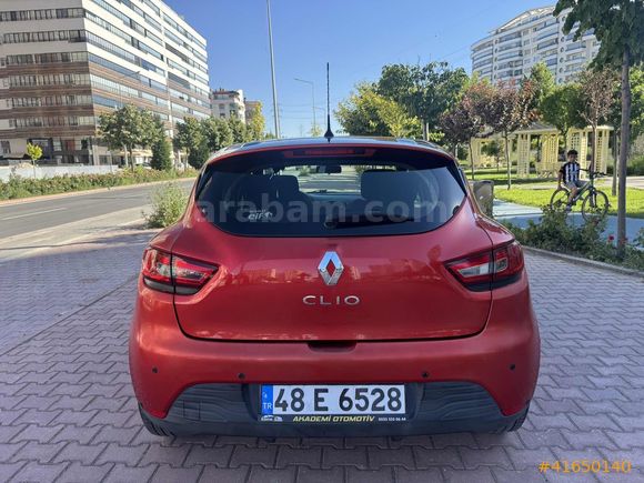 HATASIZ BOYASIZ 2015 Model Renault Clio HB JOY 1.2 16V